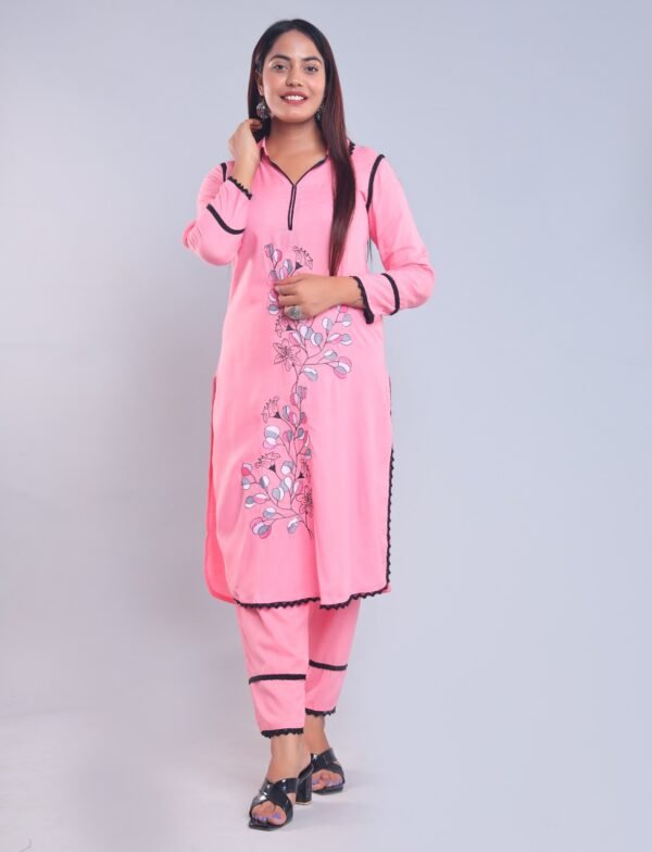 Premium Light Pink Printed Cotton Kurti Pant Set for Women – All-Over Border Print Ethnic Wear